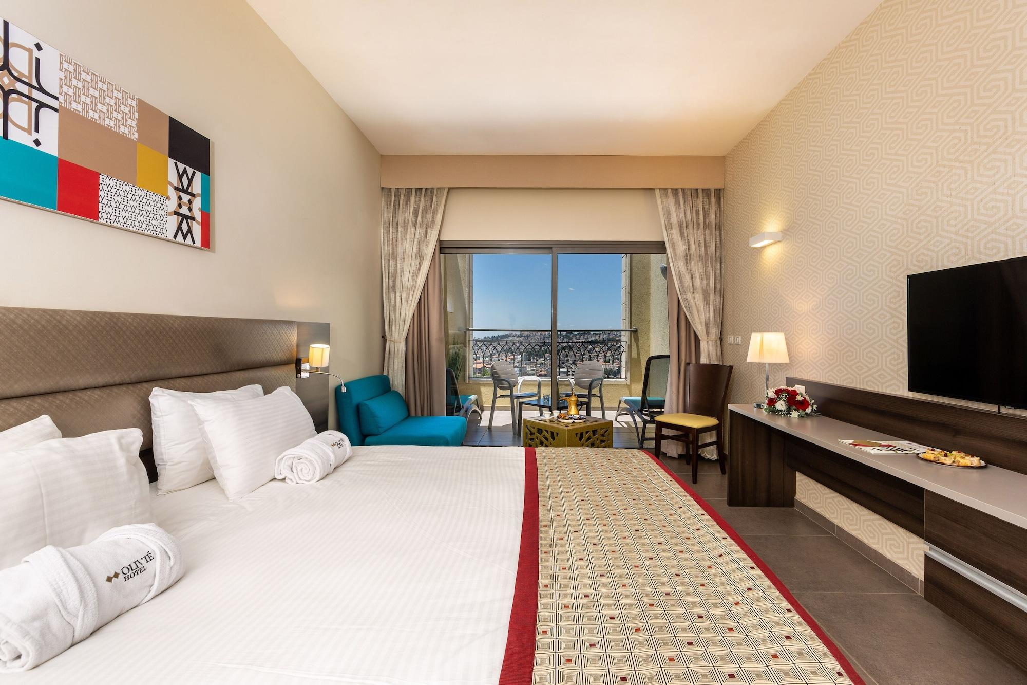 รามาดา บาย วินด์แฮม นาซาเรธ Hotel ภายนอก รูปภาพ