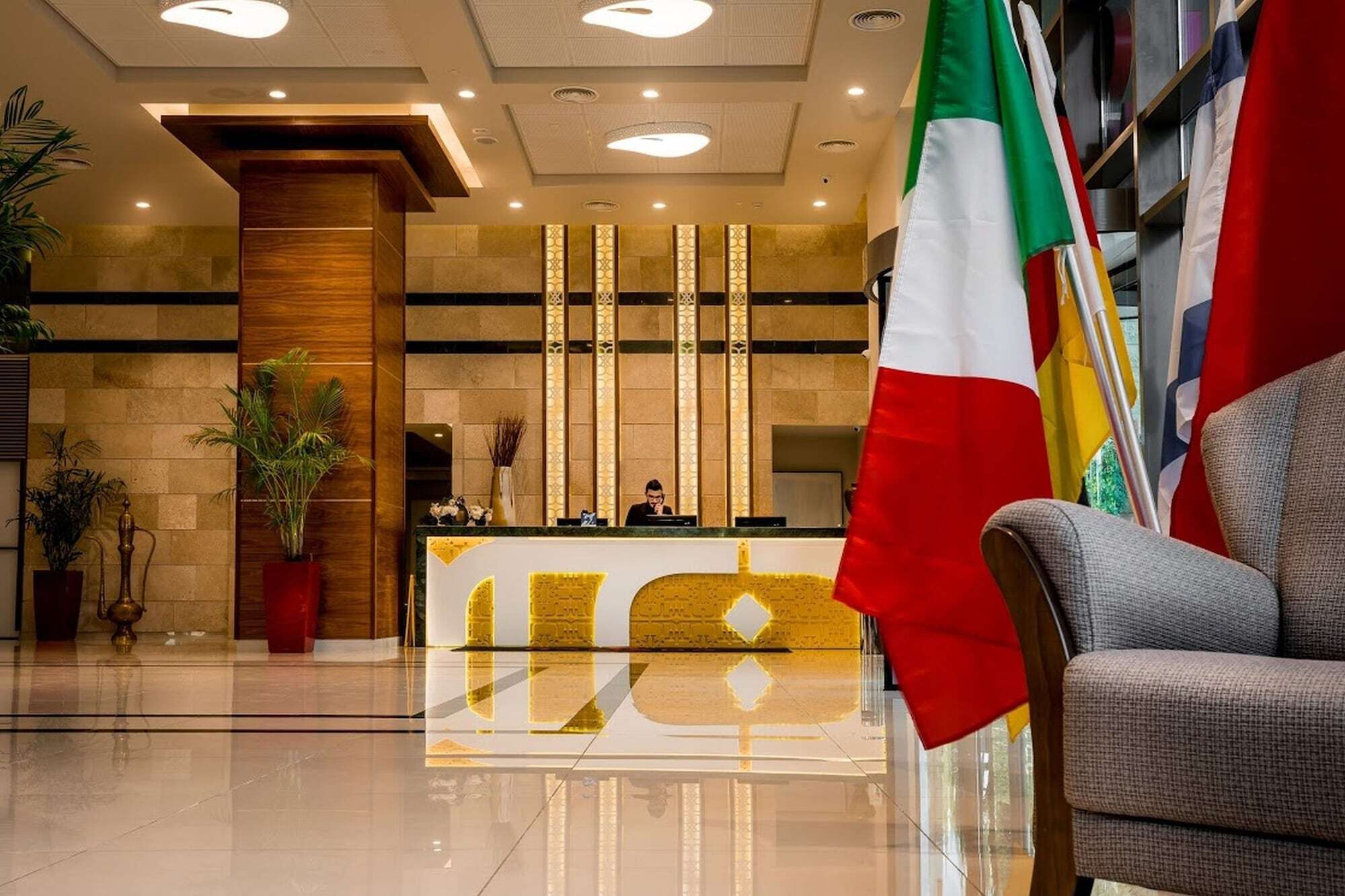 รามาดา บาย วินด์แฮม นาซาเรธ Hotel ภายนอก รูปภาพ